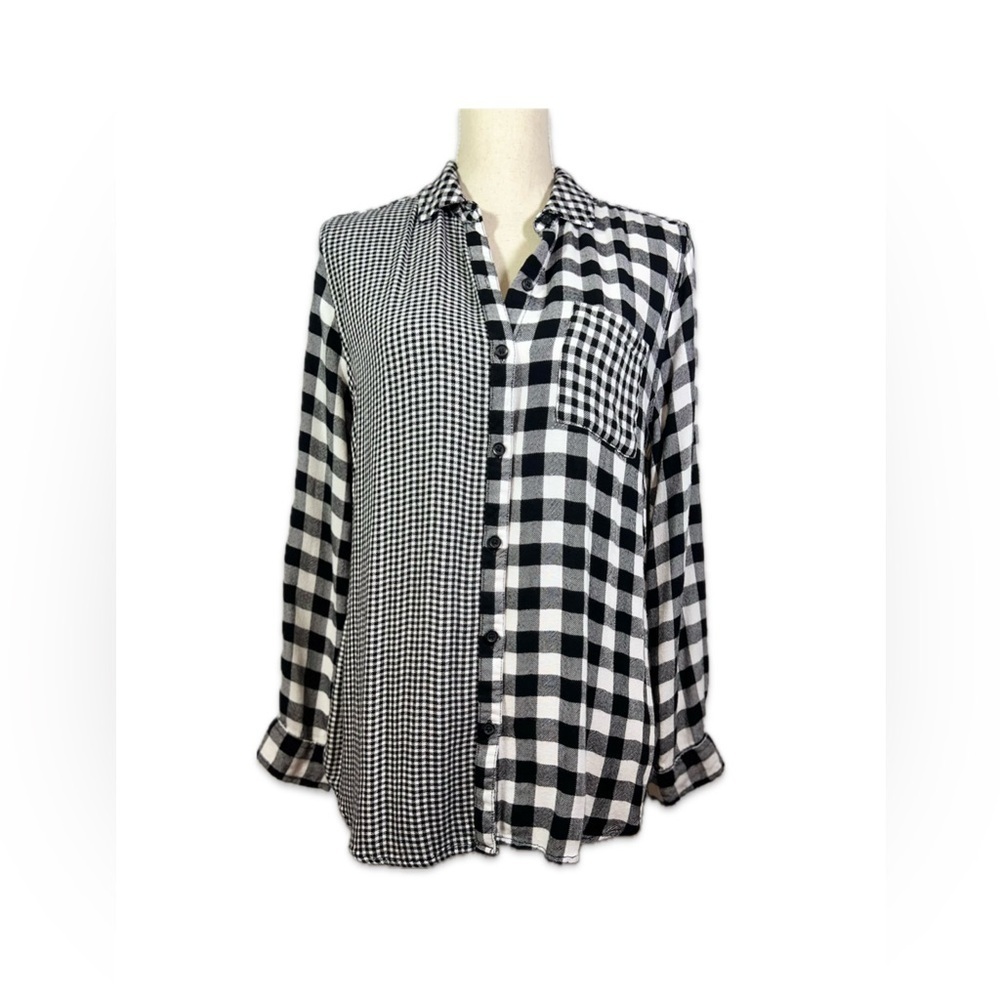 beachlunchlounge Flannel Button Down Shirt Women’s Size Medium
